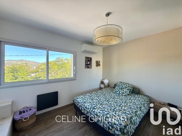 Maison à vendre 4 pièces 95 m² Saint-Cyr-sur-Mer