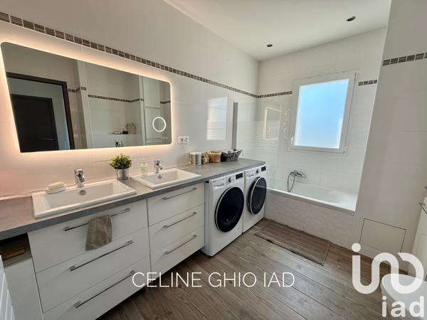 Maison à vendre 4 pièces 95 m² Saint-Cyr-sur-Mer