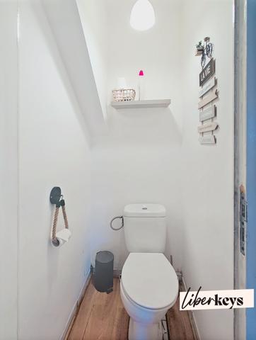 ✨ EXCLUSIVITÉ LIBERKEYS – Appartement lumineux au dernier étage – Fort potentiel locatif à Saumur ✨