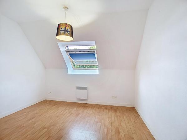 T2 avec balcon, box et stationnement à Hennebont