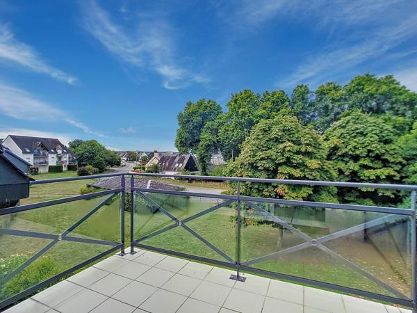 T2 avec balcon, box et stationnement à Hennebont