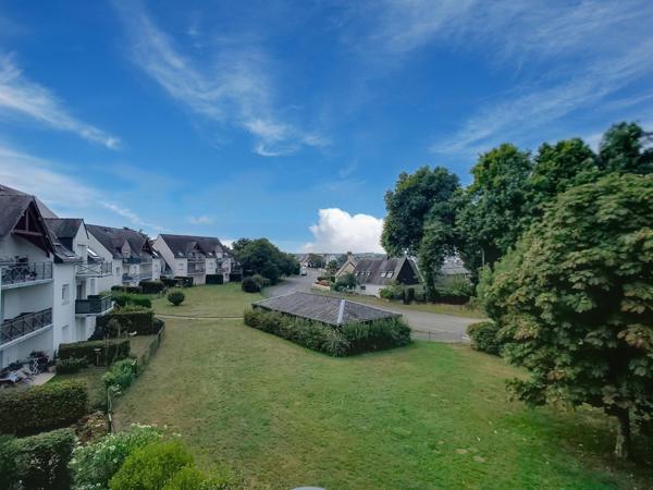 T2 avec balcon, box et stationnement à Hennebont