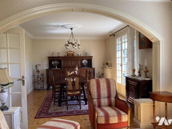 MAISON - LAVAL