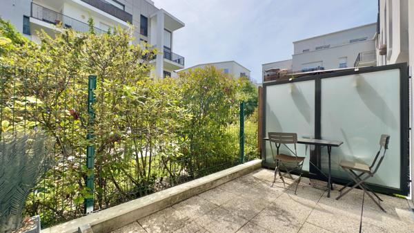 RER C  JUVISY À 5 MIN ,  DUPLEX AVEC TERRASSE ET PARKING