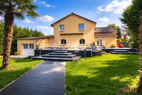 Maison à vendre 5 pièces de 208 m² à Dreux