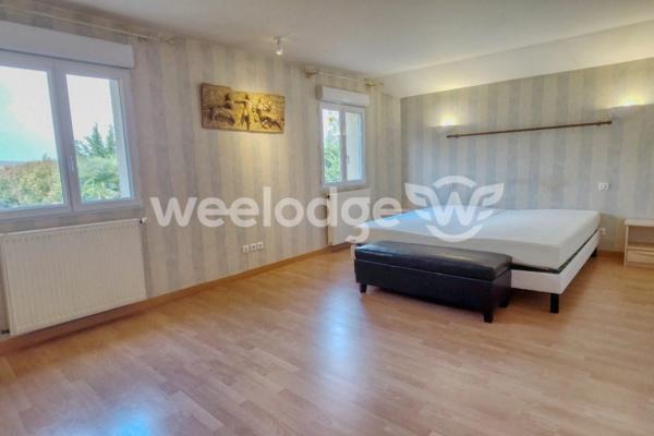 Maison à vendre 5 pièces de 208 m² à Dreux