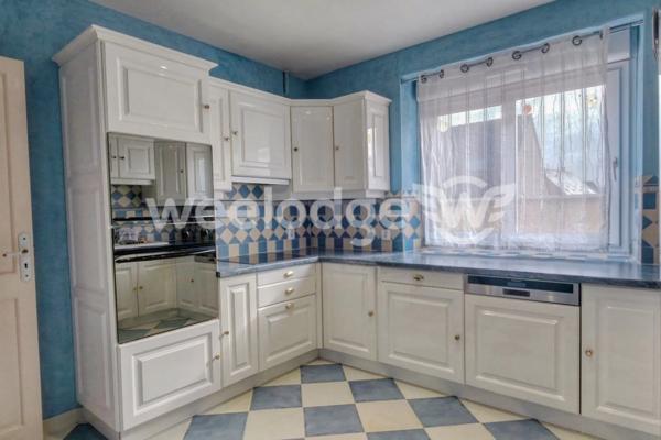 Maison à vendre 5 pièces de 208 m² à Dreux