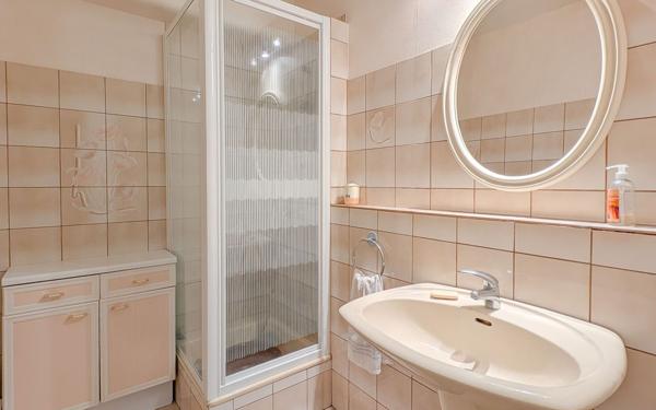 Appartement à vendre    3 pièces • 83 m2 Aurillac