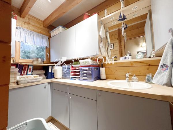 Chalet 9 pièce(s) 4 chambre(s) 200 m²