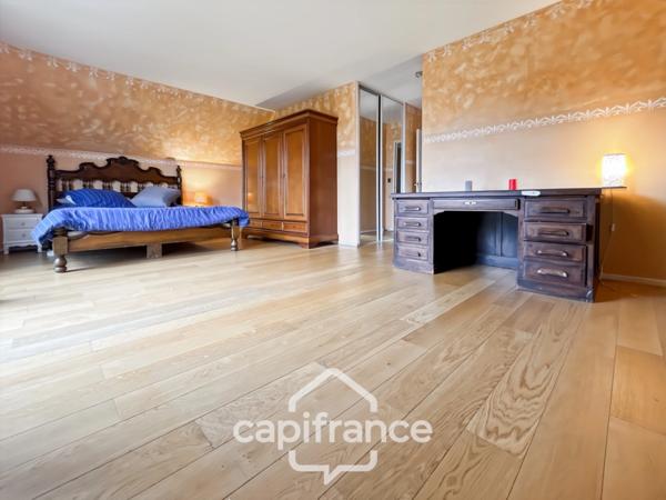 Maison familiale, à vendre, 7 pièces VILLECRESNES (94), 200 m2, avec jardin, quartier résidentiel, au calme