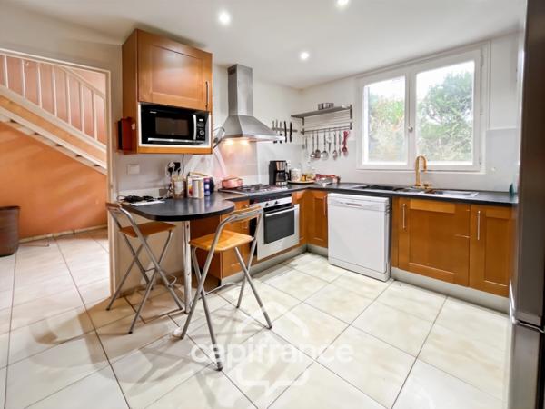 Maison familiale, à vendre, 7 pièces VILLECRESNES (94), 200 m2, avec jardin, quartier résidentiel, au calme