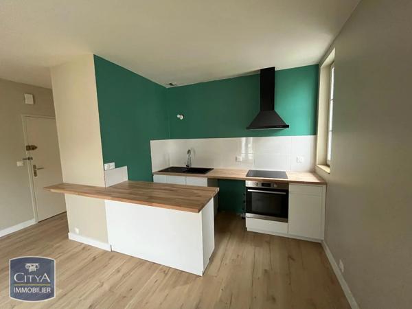 Appartement à louer 2 pièces 42.78m² Tours (37000)