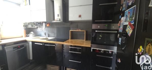 Location appartement 4 pièces 72 m² Saint-Germain-en-Laye