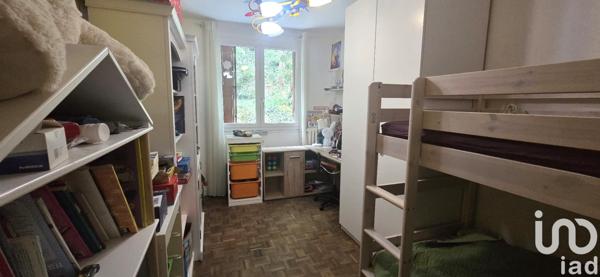 Location appartement 4 pièces 72 m² Saint-Germain-en-Laye