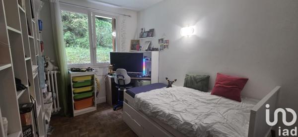 Location appartement 4 pièces 72 m² Saint-Germain-en-Laye