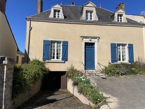 Maison bourgeoise Conlie 93 m²