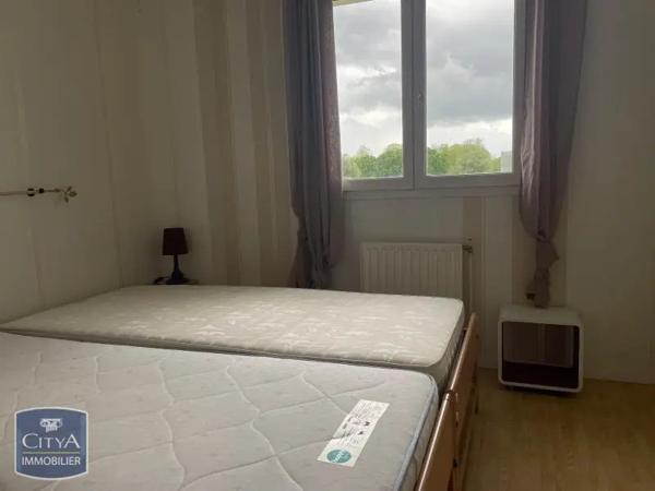 Appartement à louer 3 pièces 69.57m² Bourg-en-Bresse (01000)