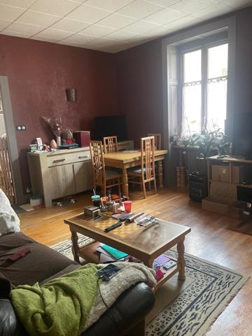 APPARTEMENT + GARAGE