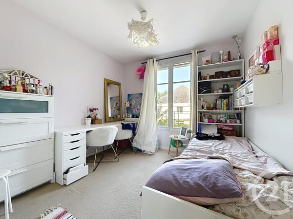 Maison à vendre  7 pièces - 160,18 m2 ST CYR L ECOLE - 78