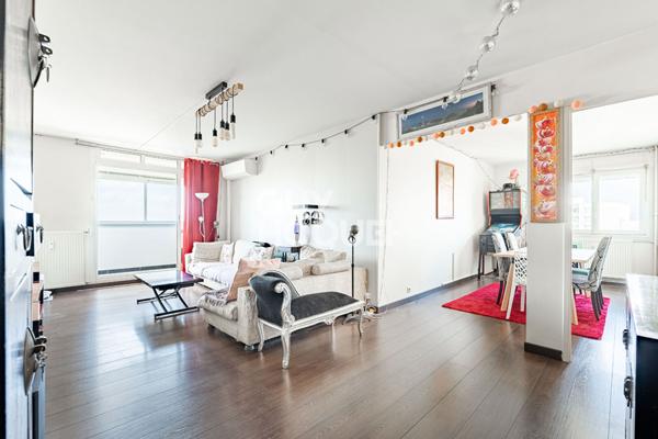 APPARTEMENT 5 PIECES EN DERNIER ETAGE