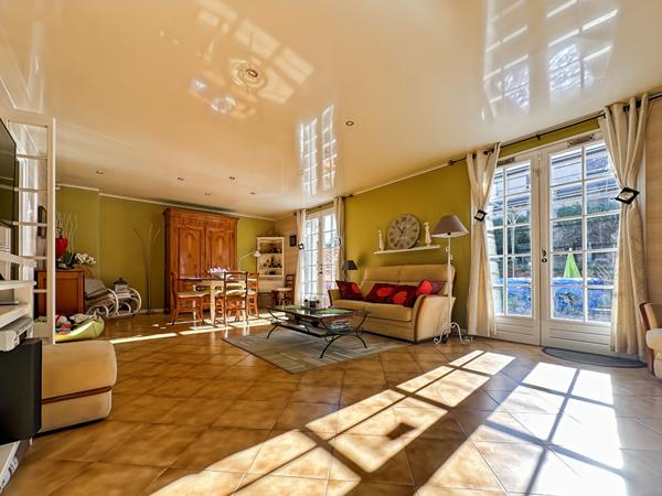 Pavillon Rosny Sous Bois 6 pièces 124 m2