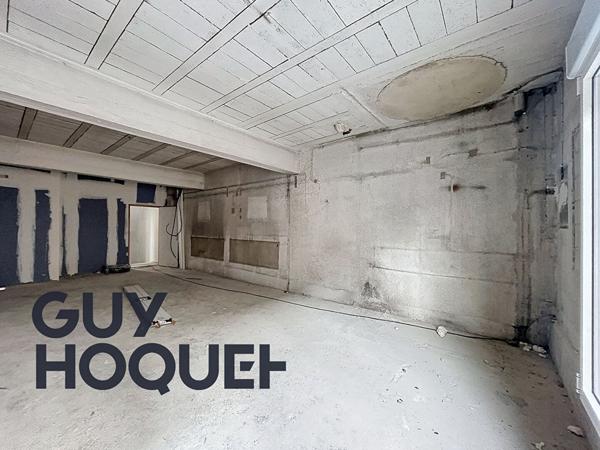 A REIMS - PLATEAU A ANENAGER PROCHE DE LA GARE