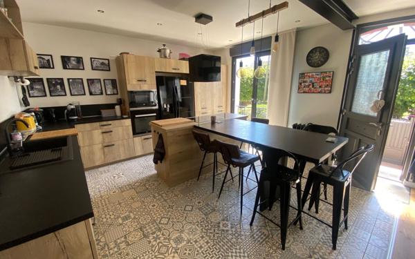 Maison à vendre    5 pièces •  Gournay-sur-Marne
