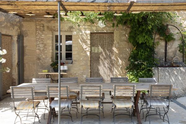 Taillades (84300) Mas d'exception au pied du Luberon.