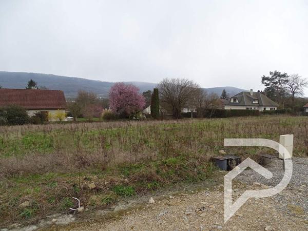 Terrain 801 m2