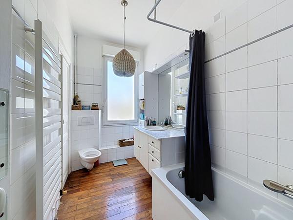 Maison Angers 6 pièce(s) 111 m2