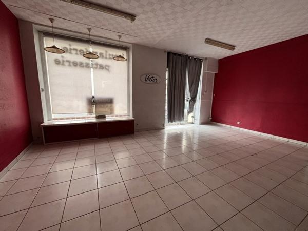 Immeuble à vendre |  Aulnay |  450 m²