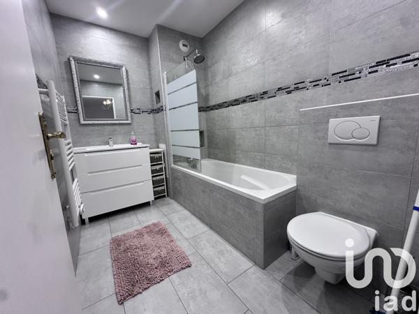 Appartement à vendre 3 pièces 84 m² Trappes