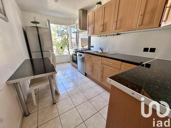 Appartement à vendre 3 pièces 84 m² Trappes