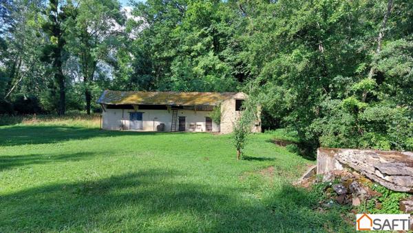 ANCIEN MOULIN CADRE PITTORESQUE  8 HECTARES