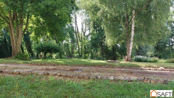 ANCIEN MOULIN CADRE PITTORESQUE  8 HECTARES