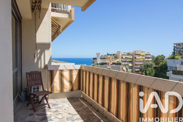 Location appartement 3 pièces 77 m² Nice