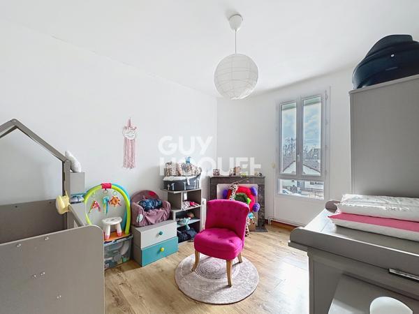 MAISON À VENDRE DE 5 PIÈCES DE 119,00 M²