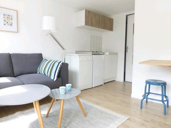 A LOUER : T1 à LILLE • Vieux lille • 566 € CC • Réf. G139