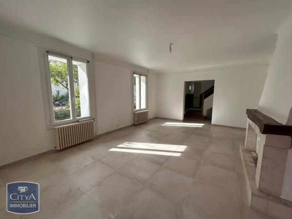 Maison à louer 5 pièces 134.76m² Saint-Pierre-des-Corps (37700)