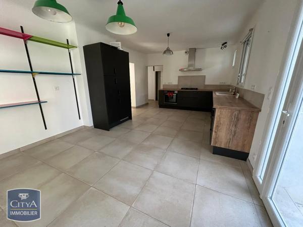 Maison à louer 5 pièces 134.76m² Saint-Pierre-des-Corps (37700)