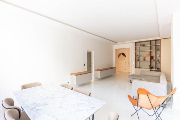 Appartement F3 à vendre  3 pièces - 115,78 m2 PARIS - 75016