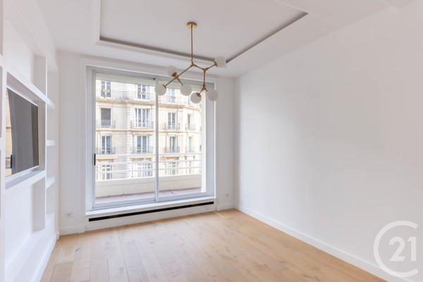 Appartement F3 à vendre  3 pièces - 115,78 m2 PARIS - 75016