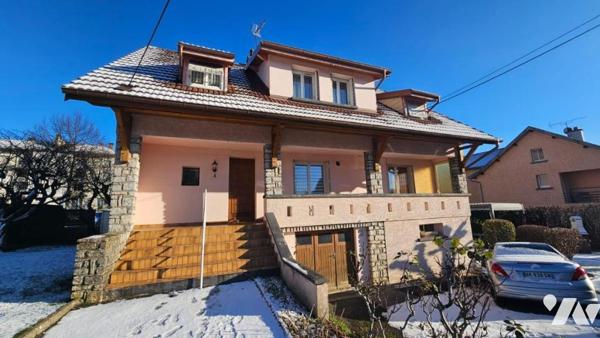 Maison 6 chambres sur 927 m² terrain