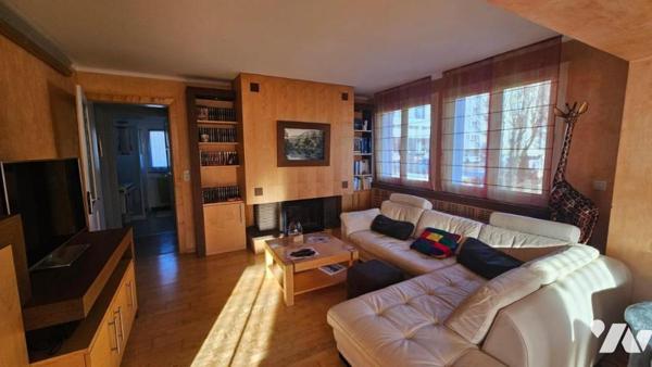Maison 6 chambres sur 927 m² terrain