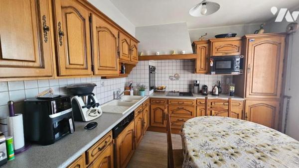 Maison 6 chambres sur 927 m² terrain