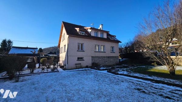 Maison 6 chambres sur 927 m² terrain