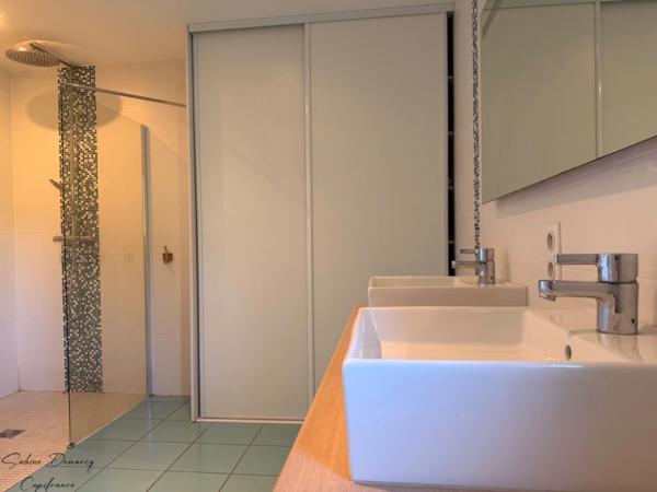 En exclusivité sur ASCAIN - Villa avec piscine