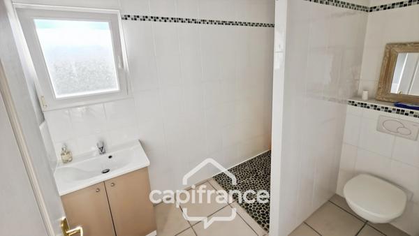 CHALON SUR SAONE, Villa 370 m², 11 pièces, piscine, dépendances sur 3325 m² de terrain