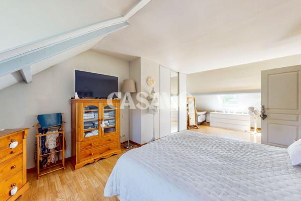 Vente Maison 7 pièces de 197m² - 94510 La Queue-en-Brie