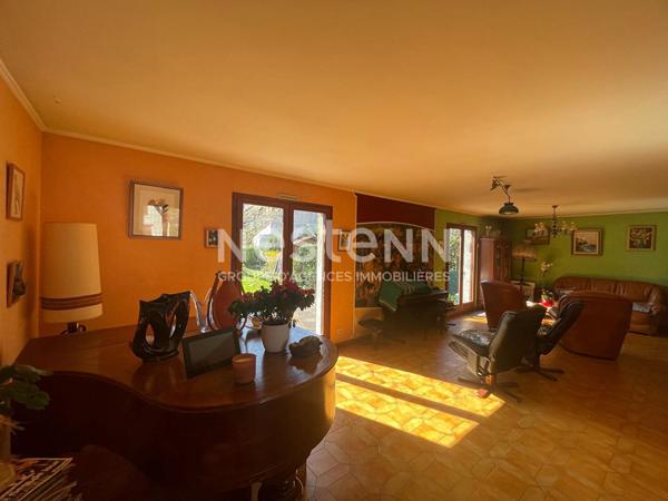 NESTENN IGNY - Maison Familiale de 140 m² à Igny , 3 chambres, double séjour traversant avec direct au jardin, garage, sous-sol, Proche école STEINER, Ligne V et RER B Massy-Palaiseau, 15 min de Vélizy, Axes N118/A6/A10